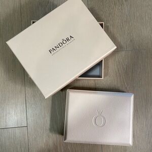 BNIB Limited Edition Genuine Leather Pandora Cream Jewelry Box